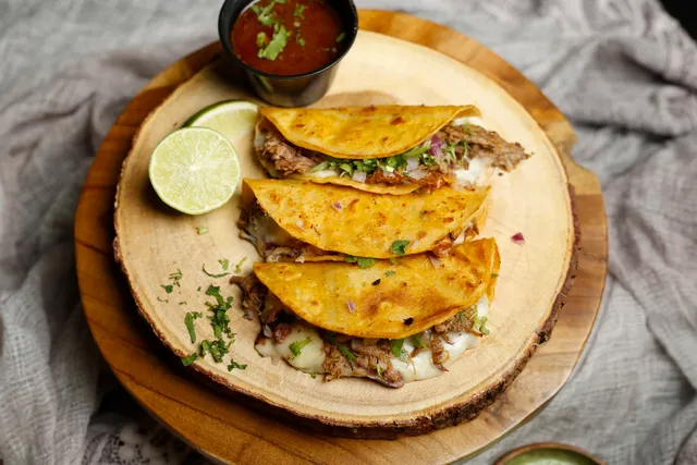 Chuchos tacos food trailer