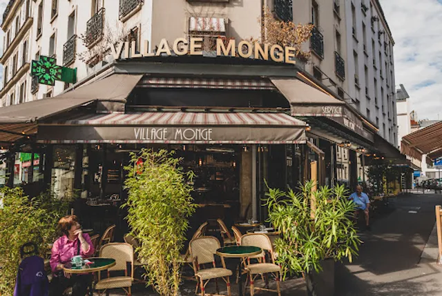 Le Village Monge