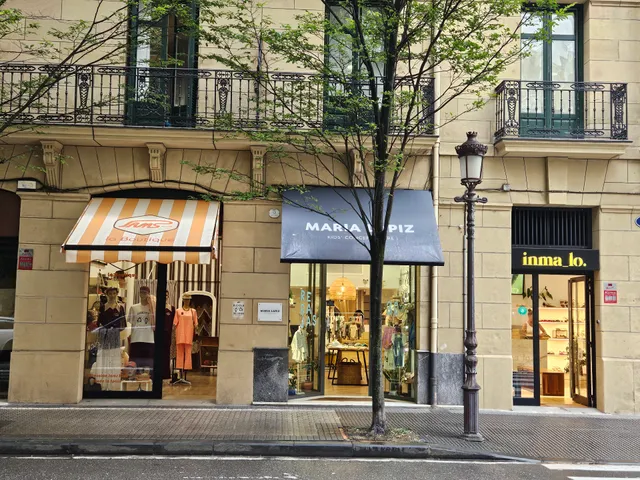 Jams Klub - Tienda de ropa vintage