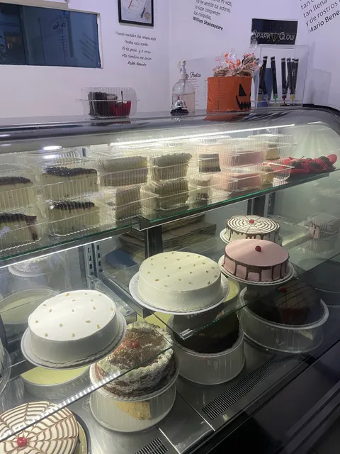 Pastelería Los Poetas