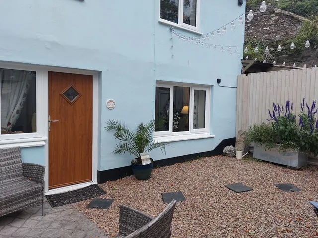 Homes From Holmes Holidays