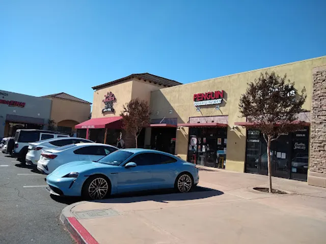 Junction 52 Bar & Grill