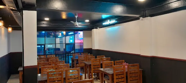 Eastland Food Court Restaurant Rajakkad