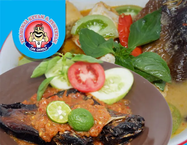 Terminal Ketan & Penyetan Cak Gandut