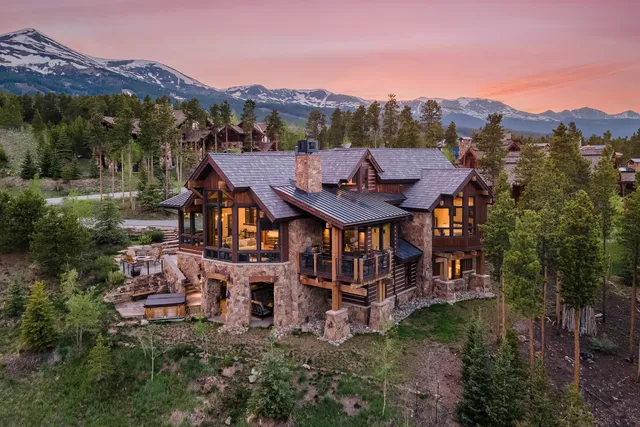 Moving Mountains - Breckenridge