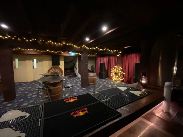 Red Steer Hotel Motel