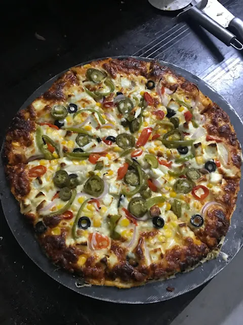 Burger Bar & Joker Pizza