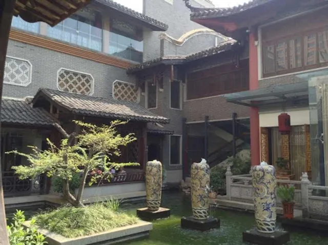 Hantang Pinge Restaurant