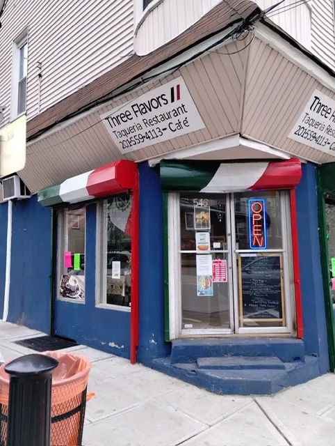 Three Flavors Taqueria cafe