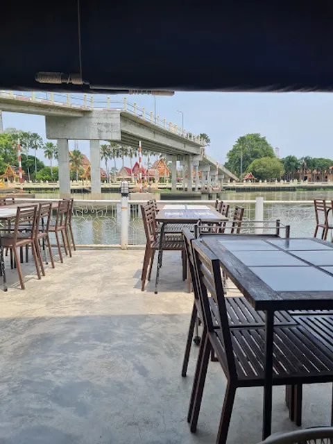 ครัวบ้านพ่อ