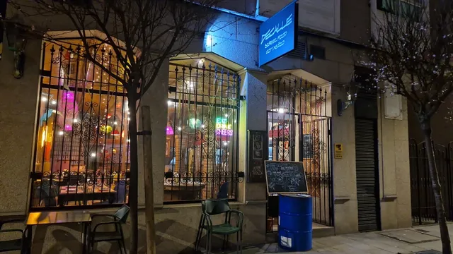 DeCalle street food con xeito