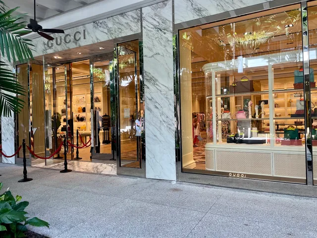 Gucci