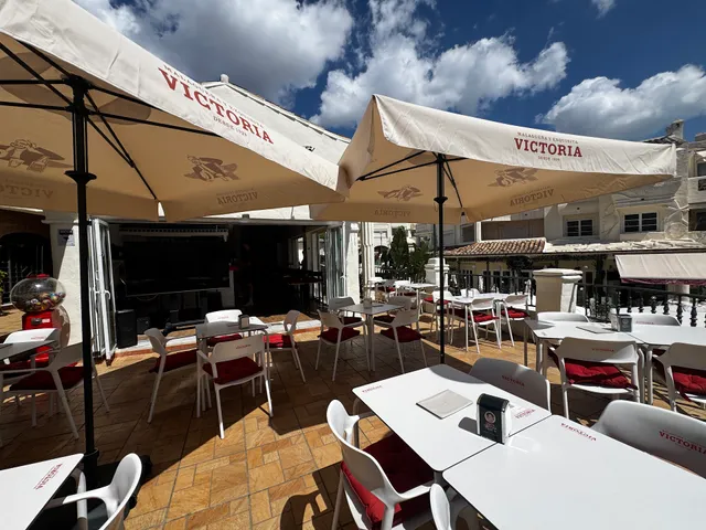 Cafe Soleil - Lounge & Sports bar