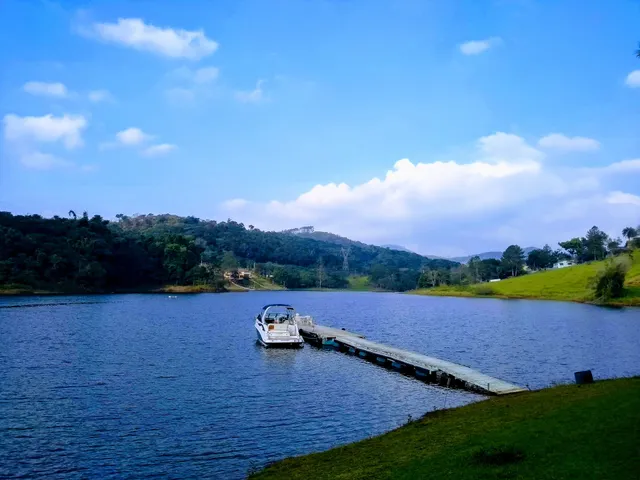 Marina Pier 44 Nazareth Dam, Cabins