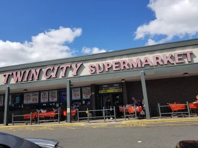 Twin City Supermarket
