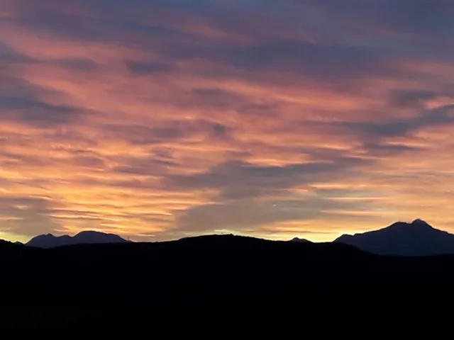 Traveller's Rest, Reebok