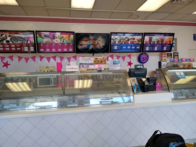 Baskin Robbins & Kernels Popcorn