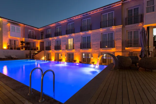 Çınar Otel Alaçatı