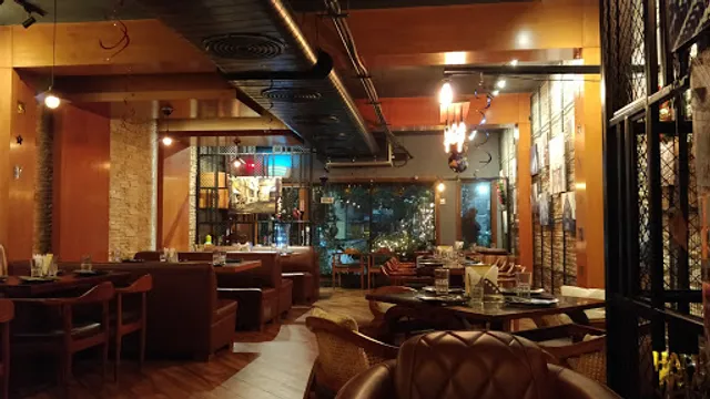 @CLIP - All Day Multi Cuisine DIner