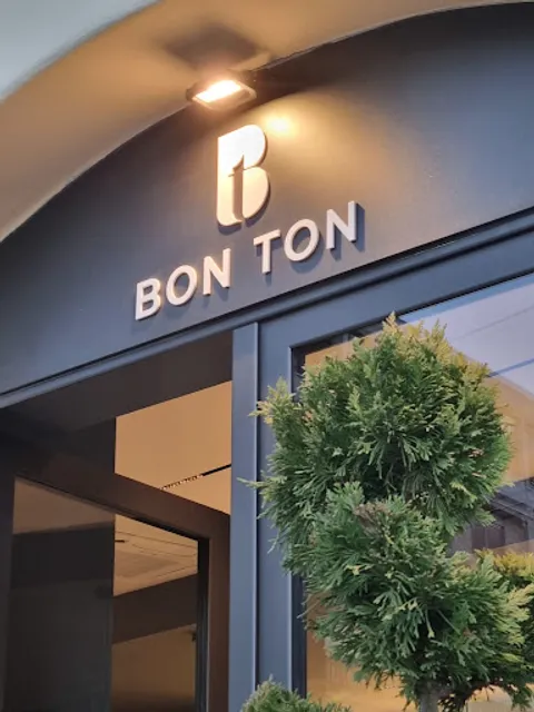 Bon Ton Lounge Bar