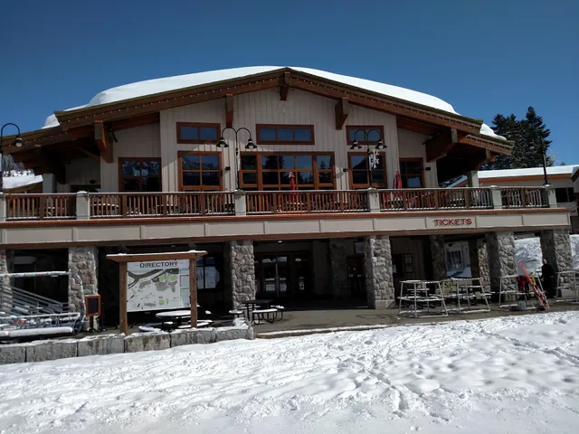 Granite Peaks Lodge
