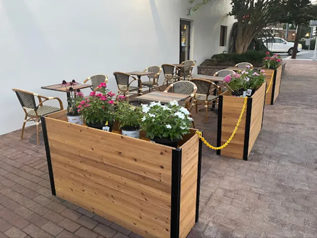 6 Elements Sushi-Asian Cuisine & Bar