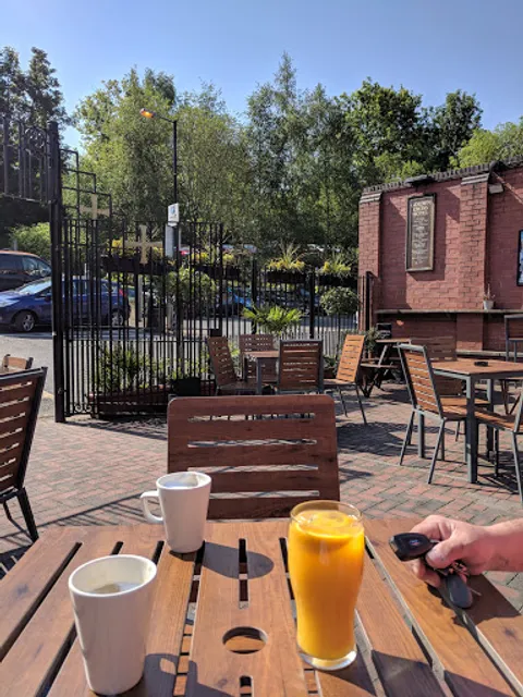 Golden Cross Hotel - JD Wetherspoon