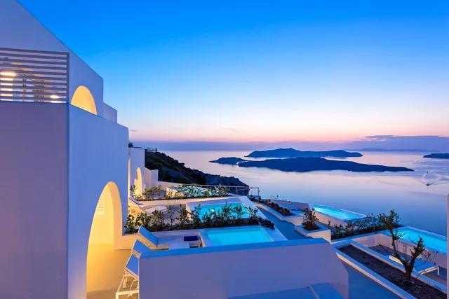 Alti Santorini Suites