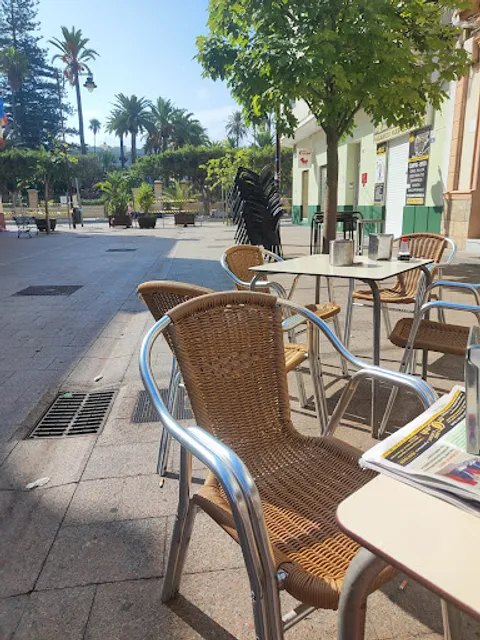 Cafetería brisamar centro