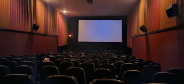 Dexter Twin Cinema