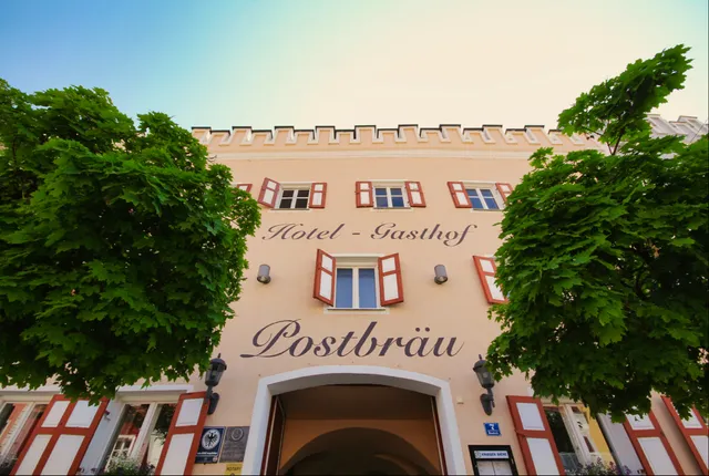 Hotel-Gasthof Postbräu Dingolfing