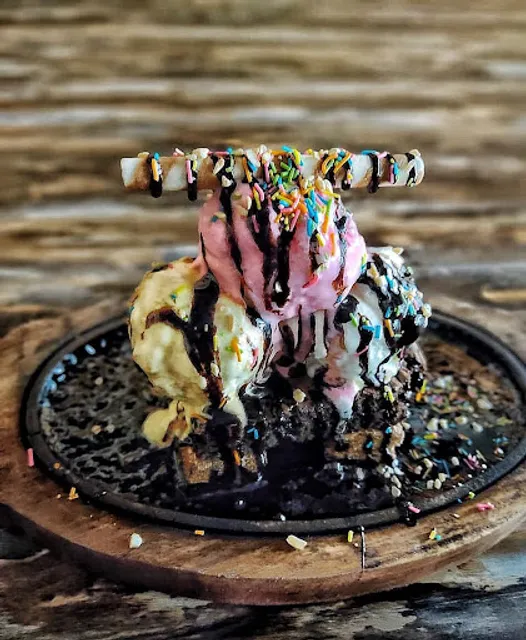 LASSI SPOT- Best Cafe