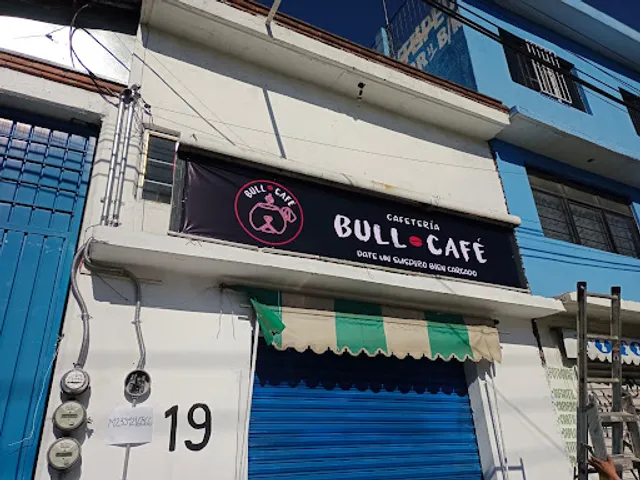 Bull Café