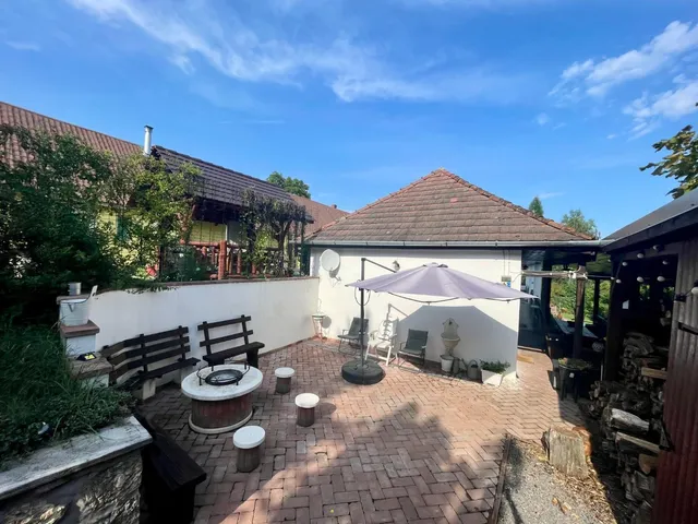 Main Road Seven vendégház