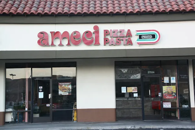 Ameci Pizza & Pasta
