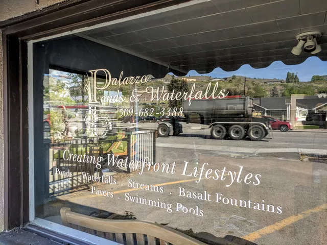 Palazzo Ponds & Waterfalls