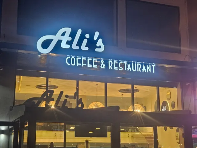 Ali's Coffee & Restaurant