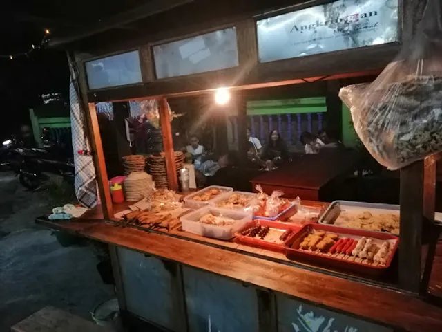 Angkringan BDG ( ꦄꦁꦏꦿꦶꦔꦤ꧀ꦧ꧀ꦝ꧀ꦒ꧀ )