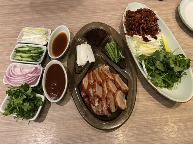 Laochang Spring Roll Aijian Fashion Shop