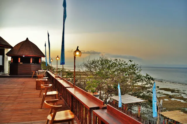 Ocean Blue Bar And Restaurant