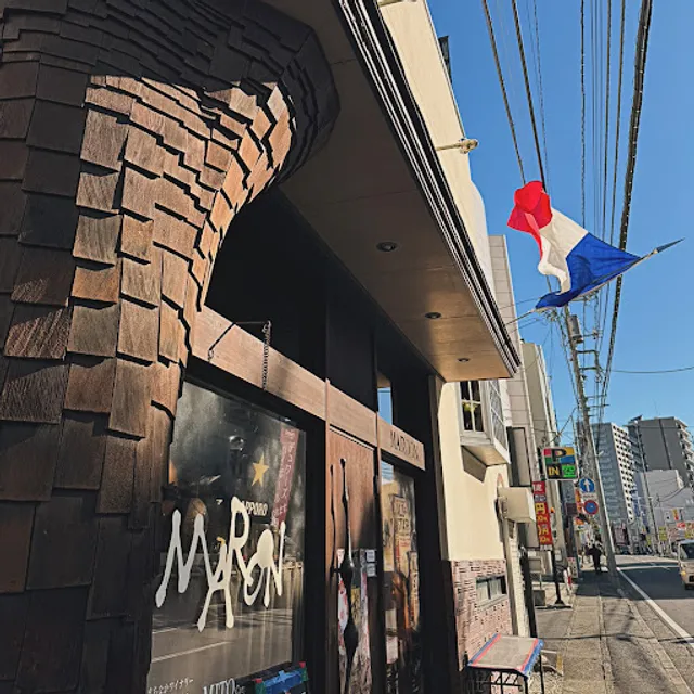 MAROON（マロン）