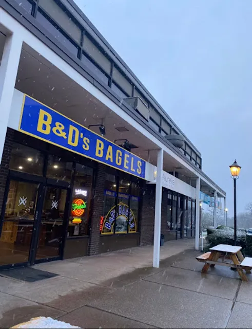 B & D's Bagels & Locks