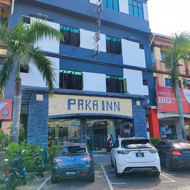 PAKA INN