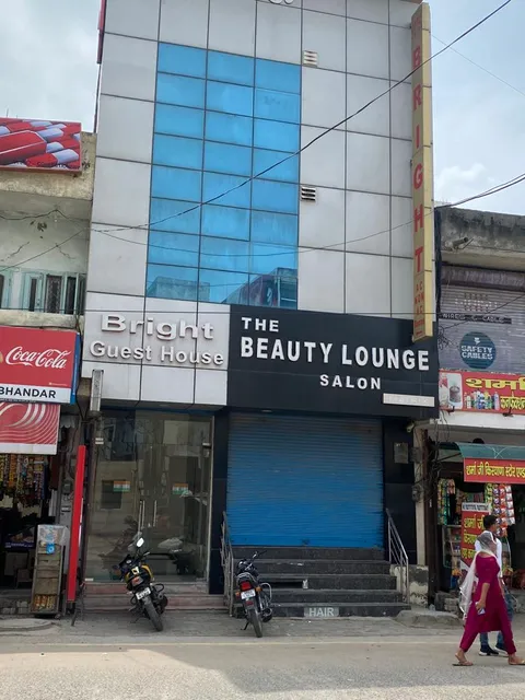 Bright hotel |Bright Guest Hotel | Hotel in sonipat, rooms in Sonipat, PG in sonipat, Best Hotel in sonipat |