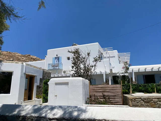 Agrari Ninemia Suites