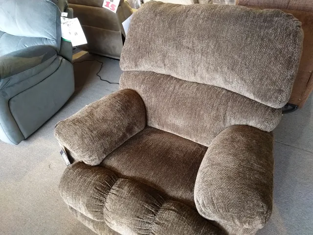 Lyle's & Jensen's Home Furnishings Inc