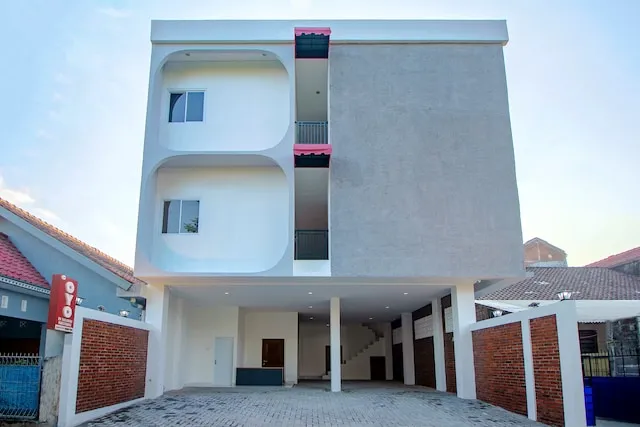 Super OYO 1319 88 Exclusive Guesthouse