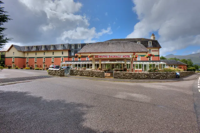 Muthu Dalmally Hotel