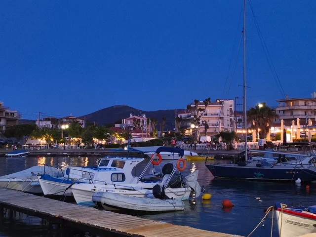 Port Mesogaias- Rafti.