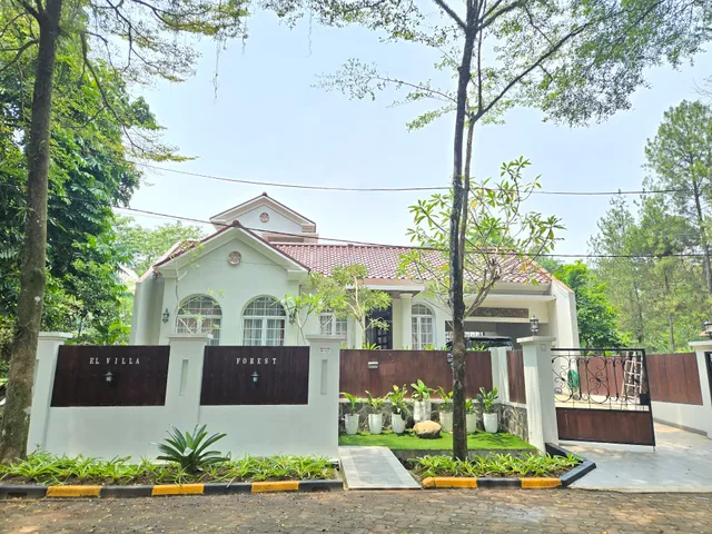 EL VILLA FOREST